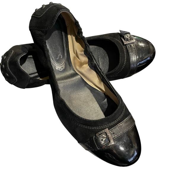 Tods Women Black Suede Ballet Flats Patent Leather Cap Toe Buckle Detail Sz 36.5 - Picture 1 of 13